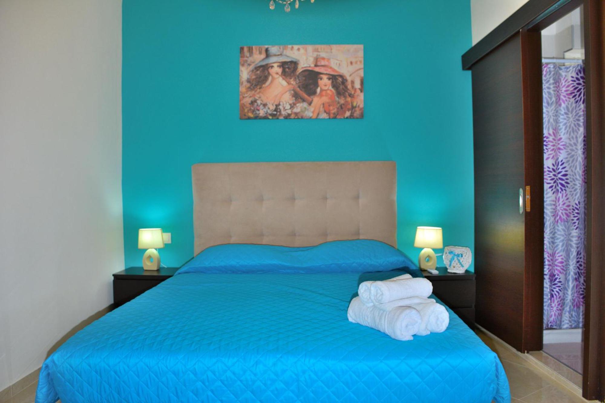 Luxury Suites In Stavromenos Luaran gambar