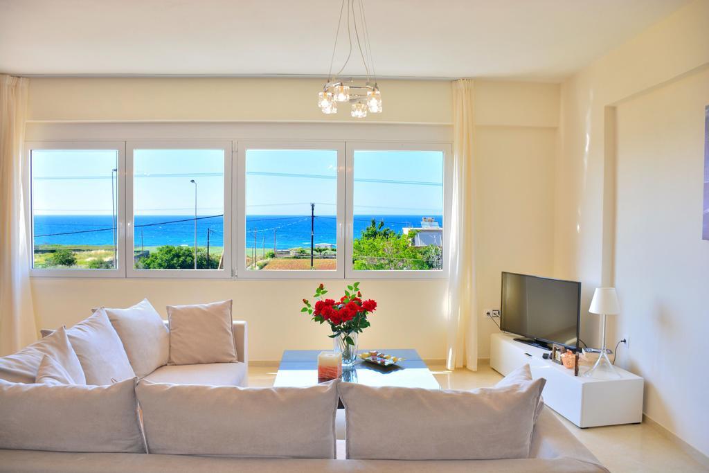 Luxury Suites In Stavromenos Luaran gambar