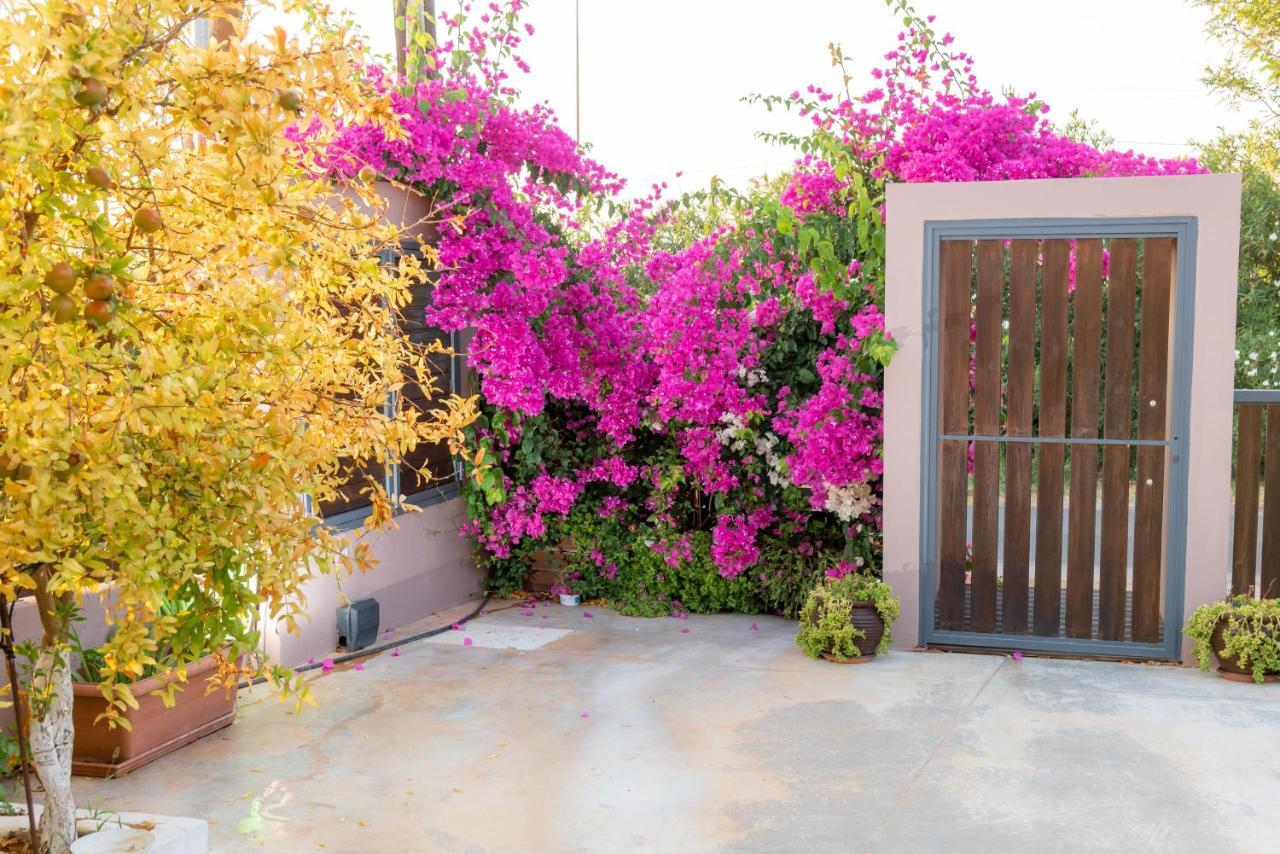 Luxury Suites In Stavromenos Luaran gambar